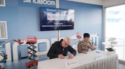 Sinoboom Paul Wilson Of Trackunit And Susan Xu Of Sinoboom Sinoboom Paul Wilson Of Trackunit And Susan Xu Of Sinoboom