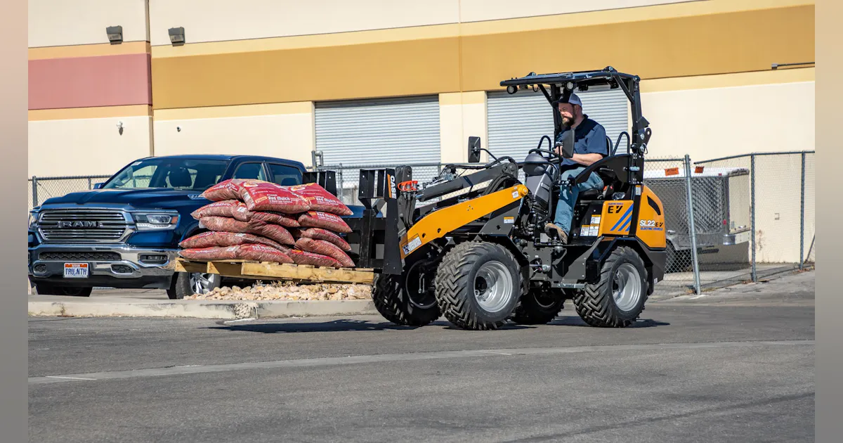 Case Enters Small Articulated Loader Market at Conexpo | Rental ...