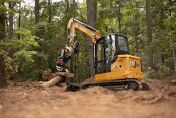 Cat Grapple On Mini Excavator 64cdba6f01a3d