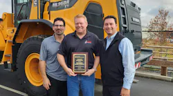 hyundai_boston_freightliner_management_team_photo