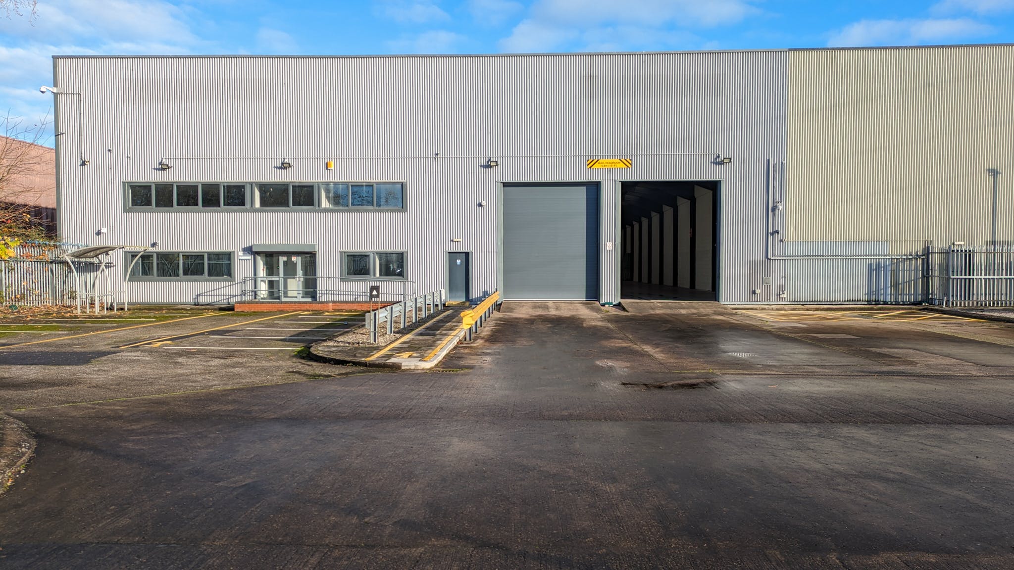 659c9a1edde040001eeec3a6 City Hire In Manchester