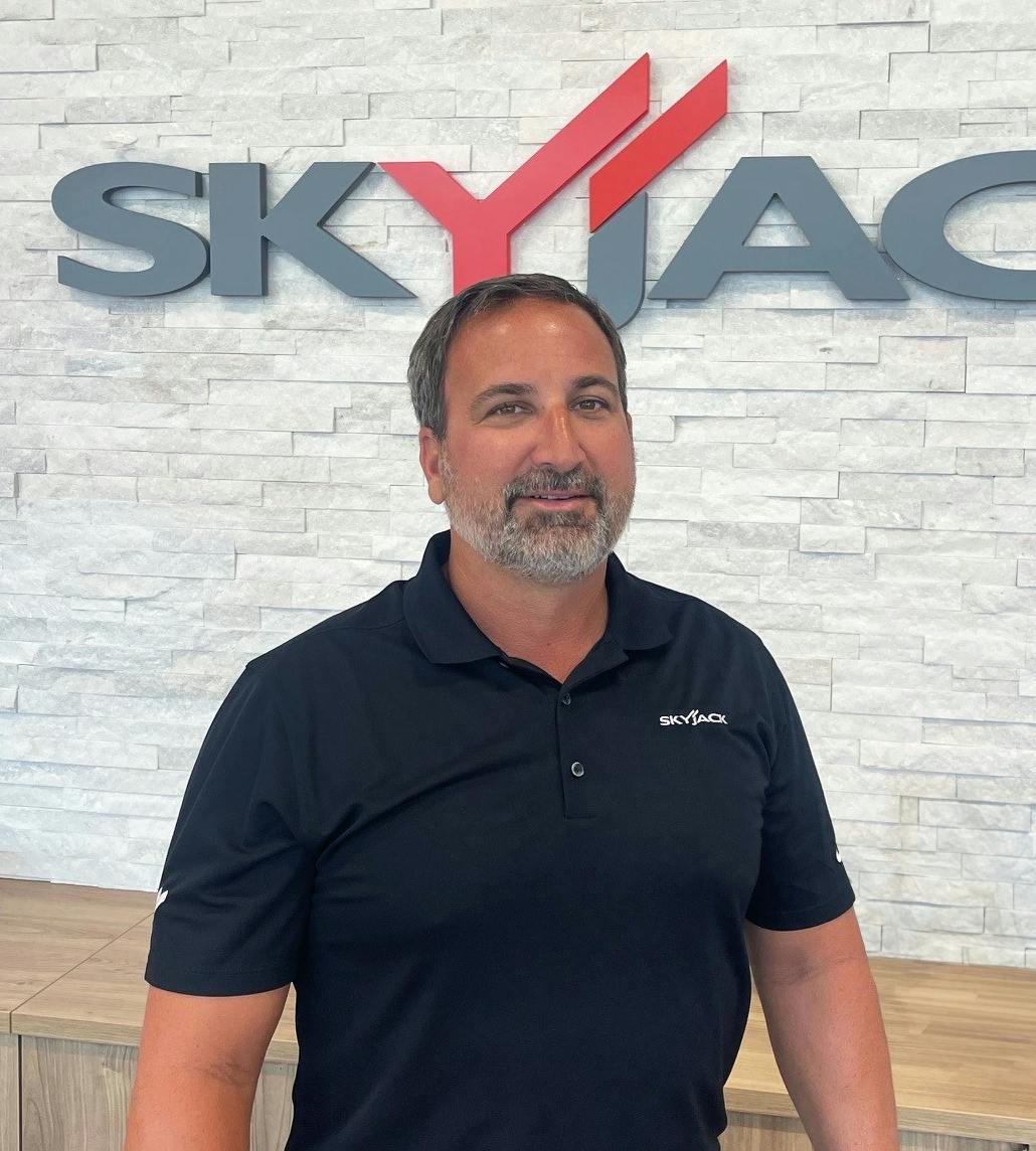 665e395ff396f0193a500036 Skyjack Trey Miller