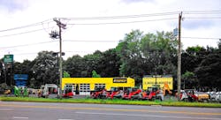 66824d2da85d1556c628c5d8 Durante Danbury Grand Openinig 66824d2da85d1556c628c5d8 Durante Danbury Grand Openinig