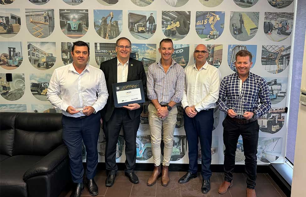 66a7b78290d19ee577a810e4 United Forklift Haulotte 5000th Machine Order669e0