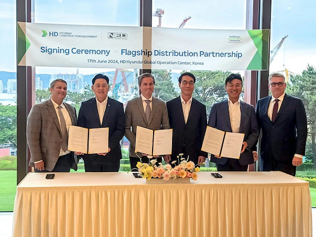 66be8f5d85d1f63dc75a51cd Hd Hyundai And Ned Signing Ceremony