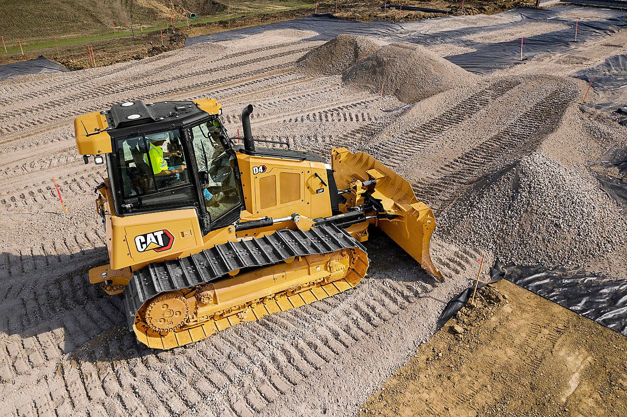 672287b701ddf4390d5ea16e Caterpillar Medium Dozer Enhancements 20242