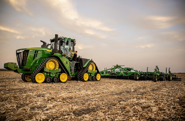 677d86eeb604ec18c815fe44 John Deere Autonomous 9rx Tractor 13 2025