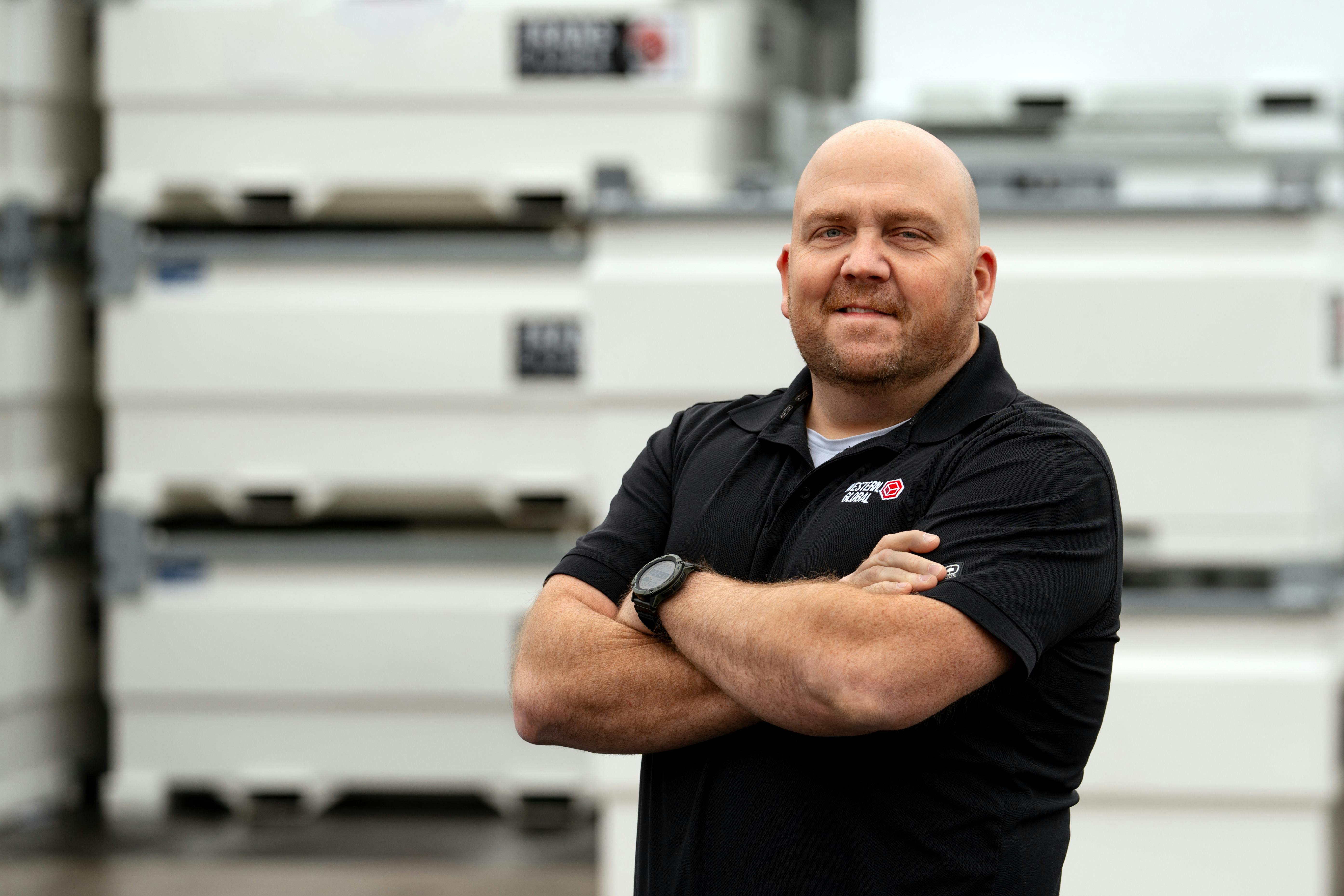 677efd5ae6e5ad55b1aa71e3 Western Global Jeff Lowe