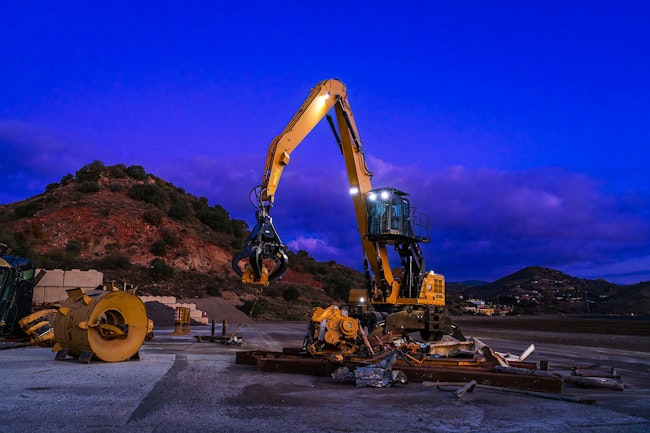67cf8531b9024cccc12ad1b1 Caterpillar Material Handler 325