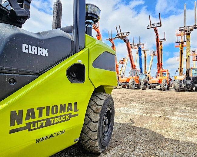 681aa1e02ef0f2f48dbb9556 National Lift Truck Nlt Logo On Truck 525