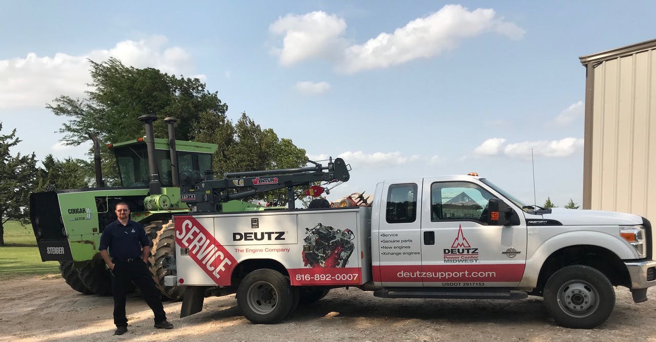681be8d8141d558bfbc47558 Deutz Service Truck