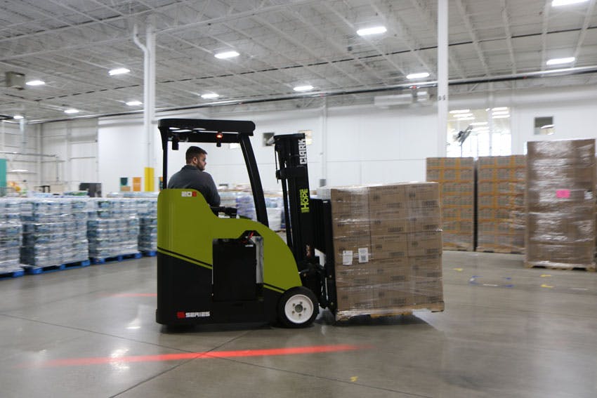 68745aab2d3ebd453a2e51e6 Burwell Mh Clark Sesactionshot 725