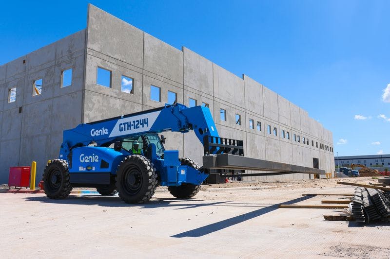 689bd422f5423f303b162c68 Genie Gth 1244 Pipes 825