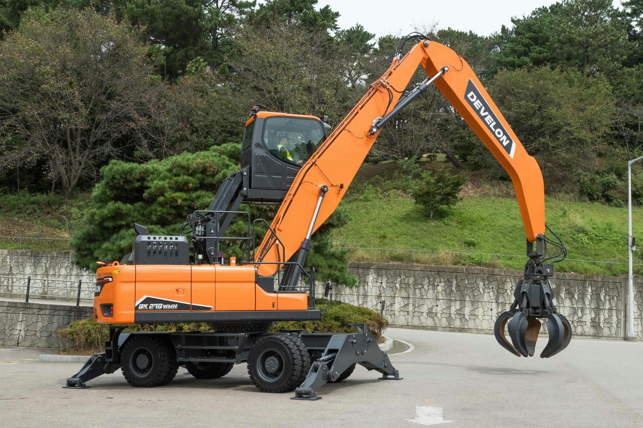 68a4cbcedc9adebc3155dc14 Develon Dx270wmh7 Material Handler 825