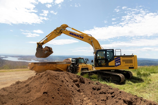 68bf3997366d6275c87cd89c Komatsu Excavatorpc220lcikalama Wads925