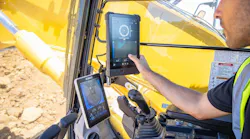 kobelco_trimble_collaboration_925