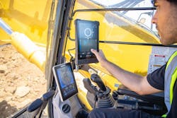 68da08e14c23300083ae112a Kobelco Trimble Collaboration 925 68da08e14c23300083ae112a Kobelco Trimble Collaboration 925