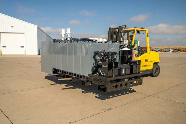 The multi-tank oil skid at work.