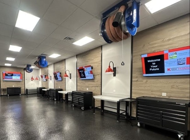 6915464b8ef9fc0b9372efcb Kawasaki Engines Technical Training Center 1125