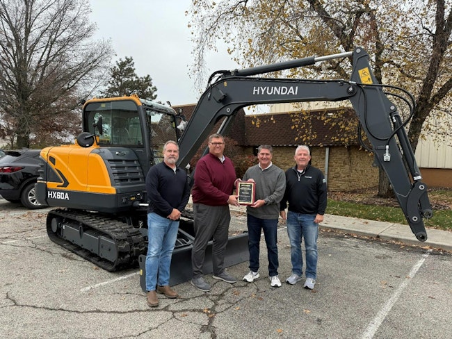 693a4e3016abbb1317a82ca1 Hyundai New Dealer Kenney Machinery