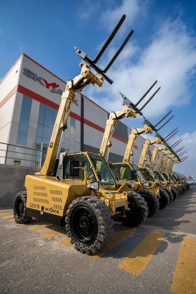 695f06821927936fa8853248 Cooper Skyjack 126