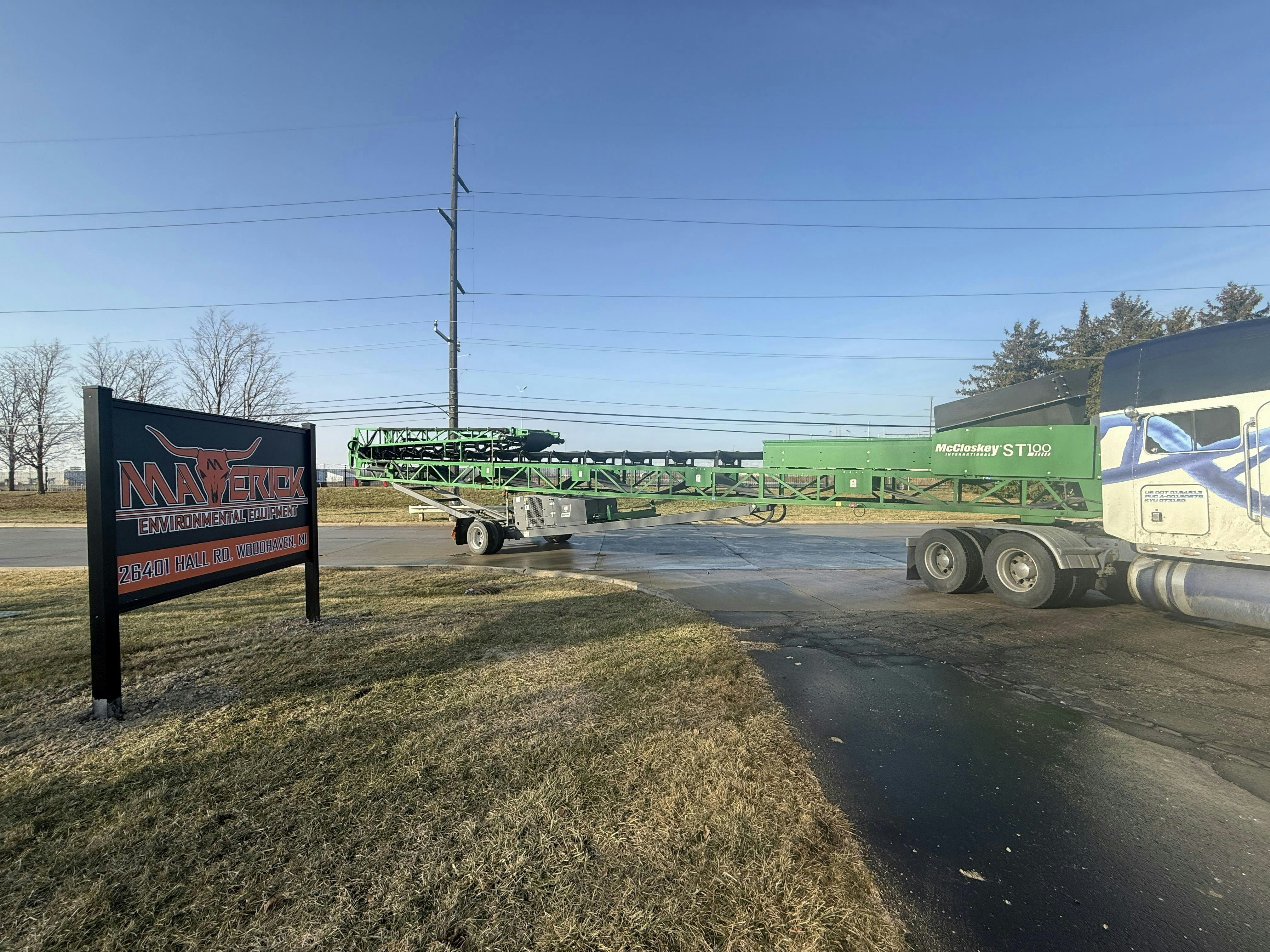 697e537e18ef698edc4a0ff7 Maverick Environmental