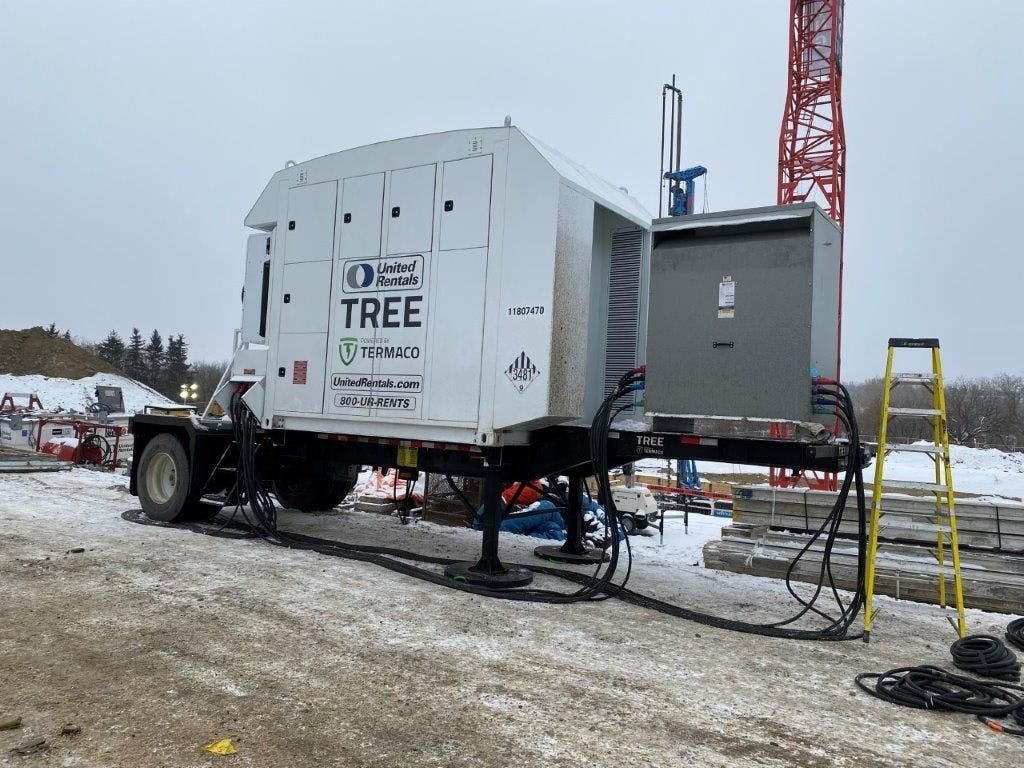 The United Rentals tower crane battery system on a project.