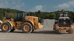 caterpillar_2025_medium_wheel_loader_with_rear_det