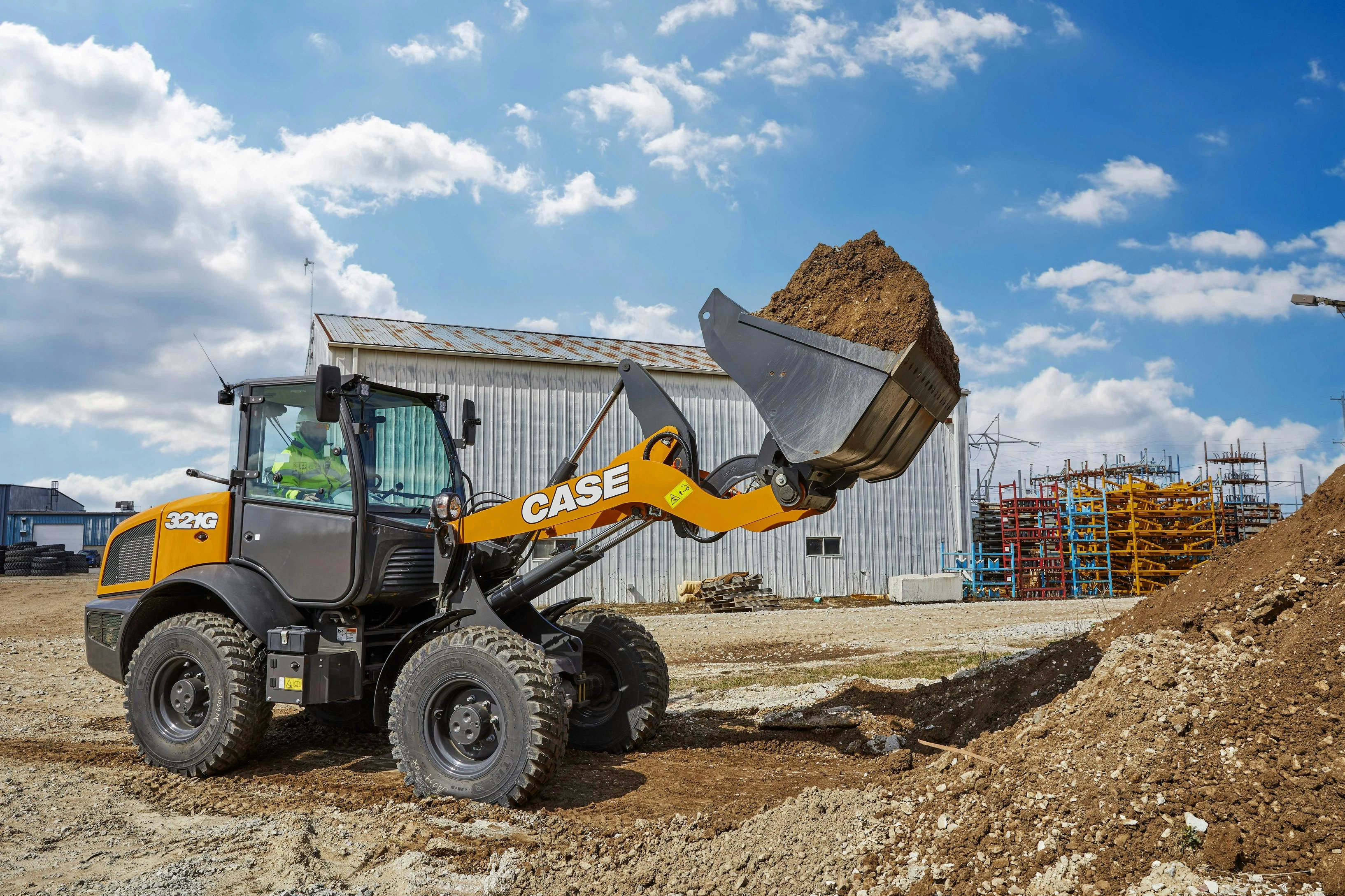 69c318af66c3a2f0f774941f Case321gcompactwheelloader 326