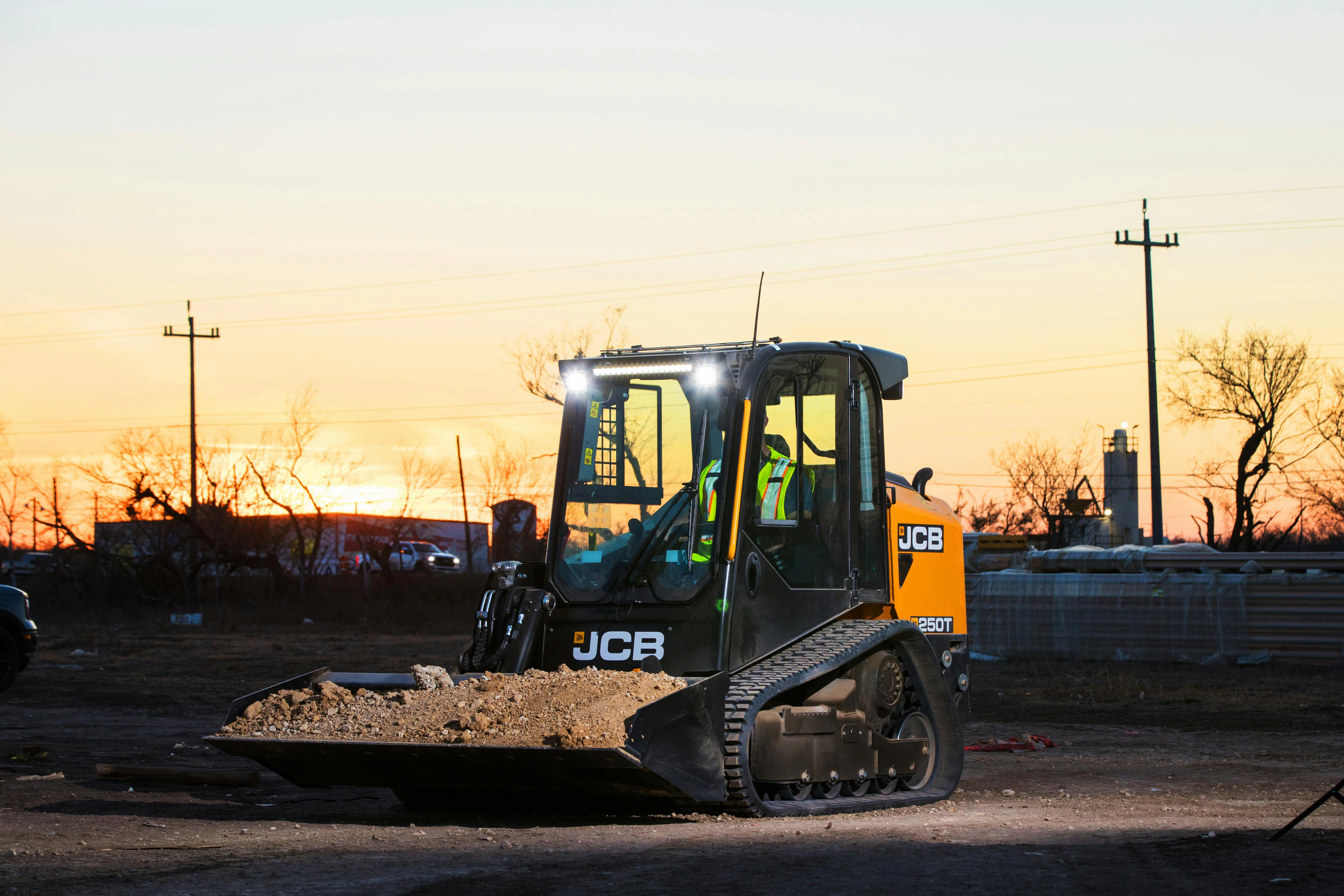69de990a70e48a68bbcf7964 Jcb 250t San Antonio 426