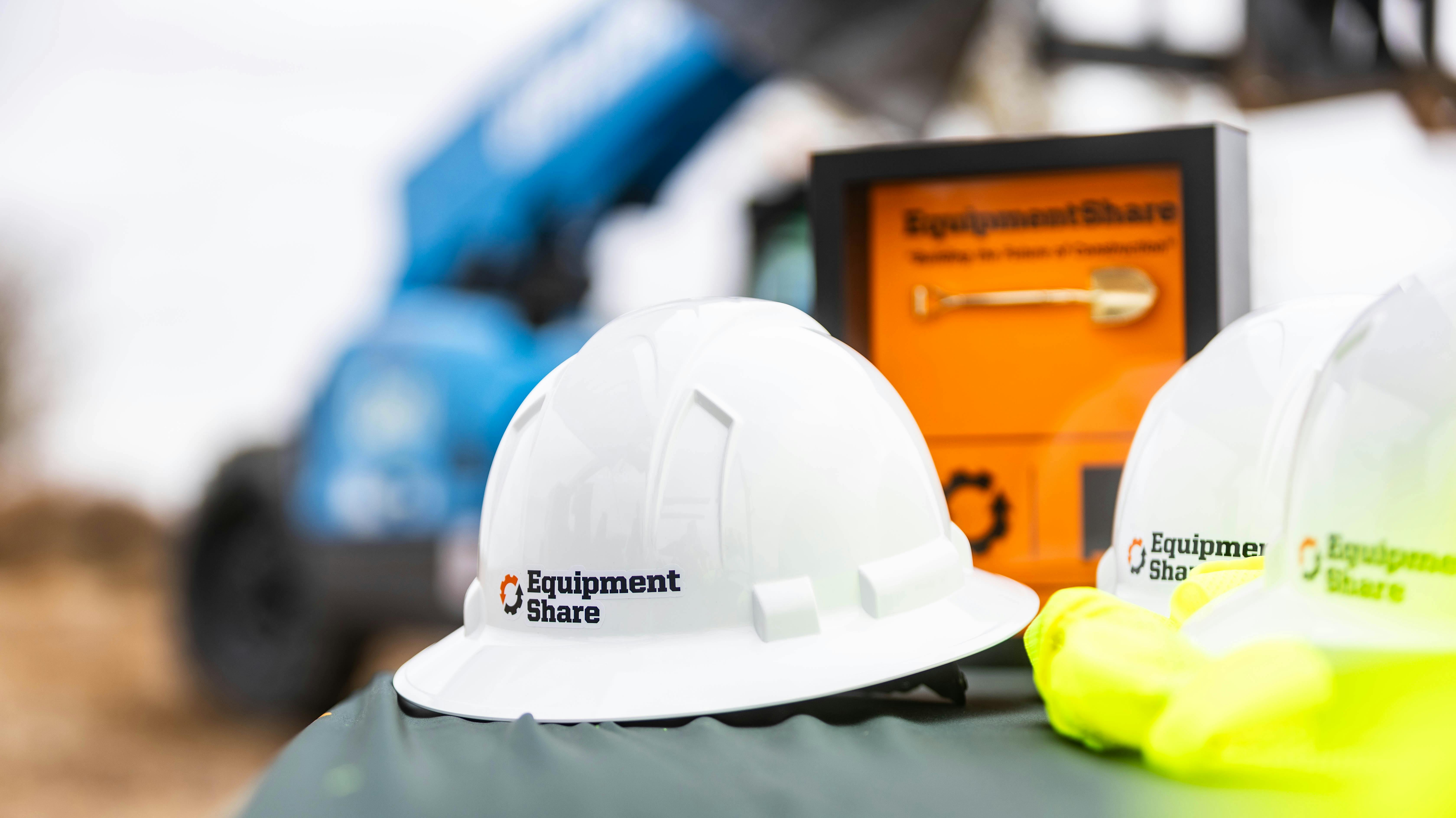 6a054a651e98719e17e21e3f Equipmentshare Hard Hat