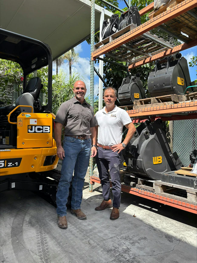 Todd Kundinger, Werk-Brau southeast regional manager, left, and Gold Coast JCB sales manager Toby Allen.