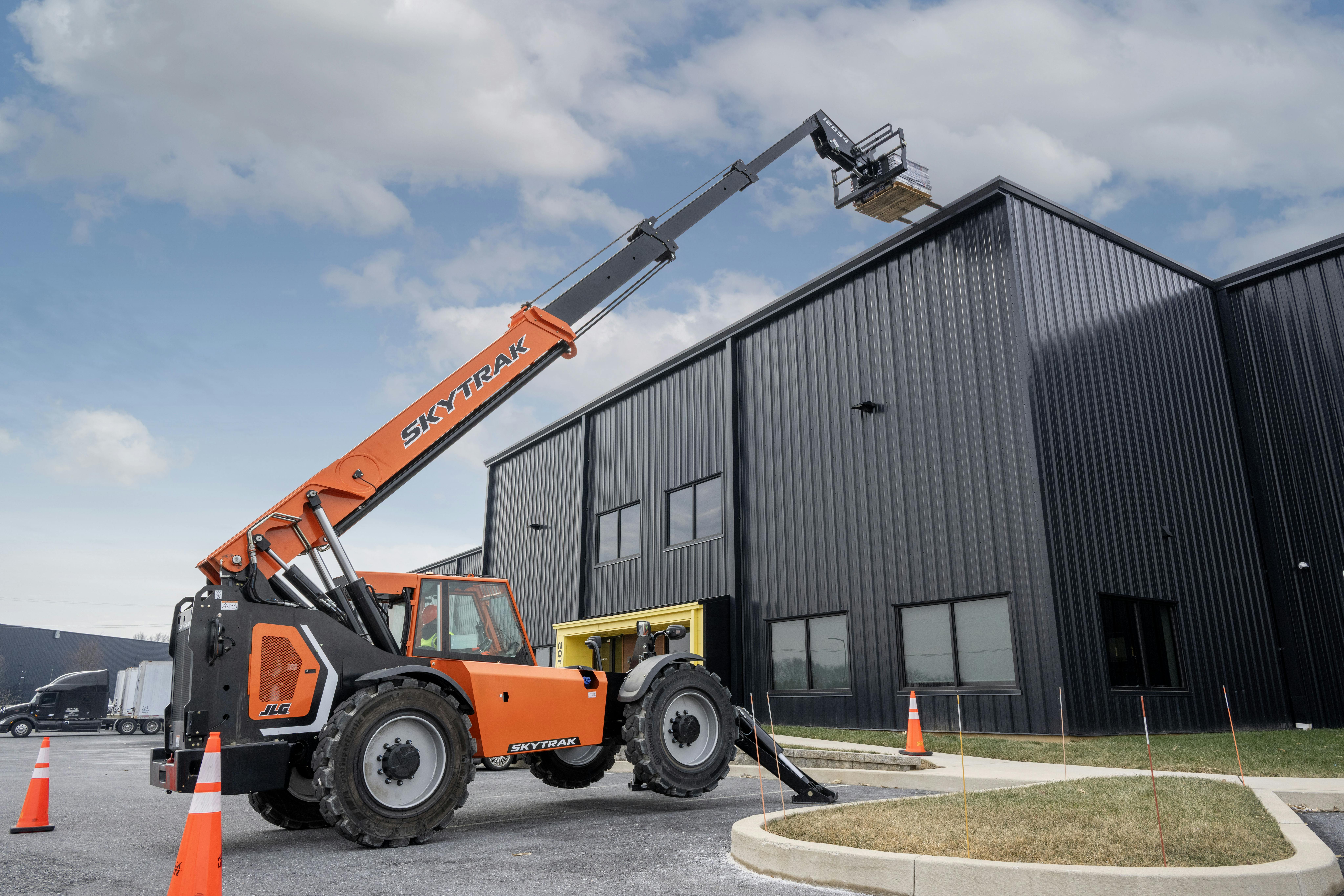 jlg_skytrak_12054_telehandler_726