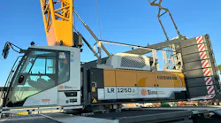 sims_crane_batteryoperated_crawler_crane__23__3