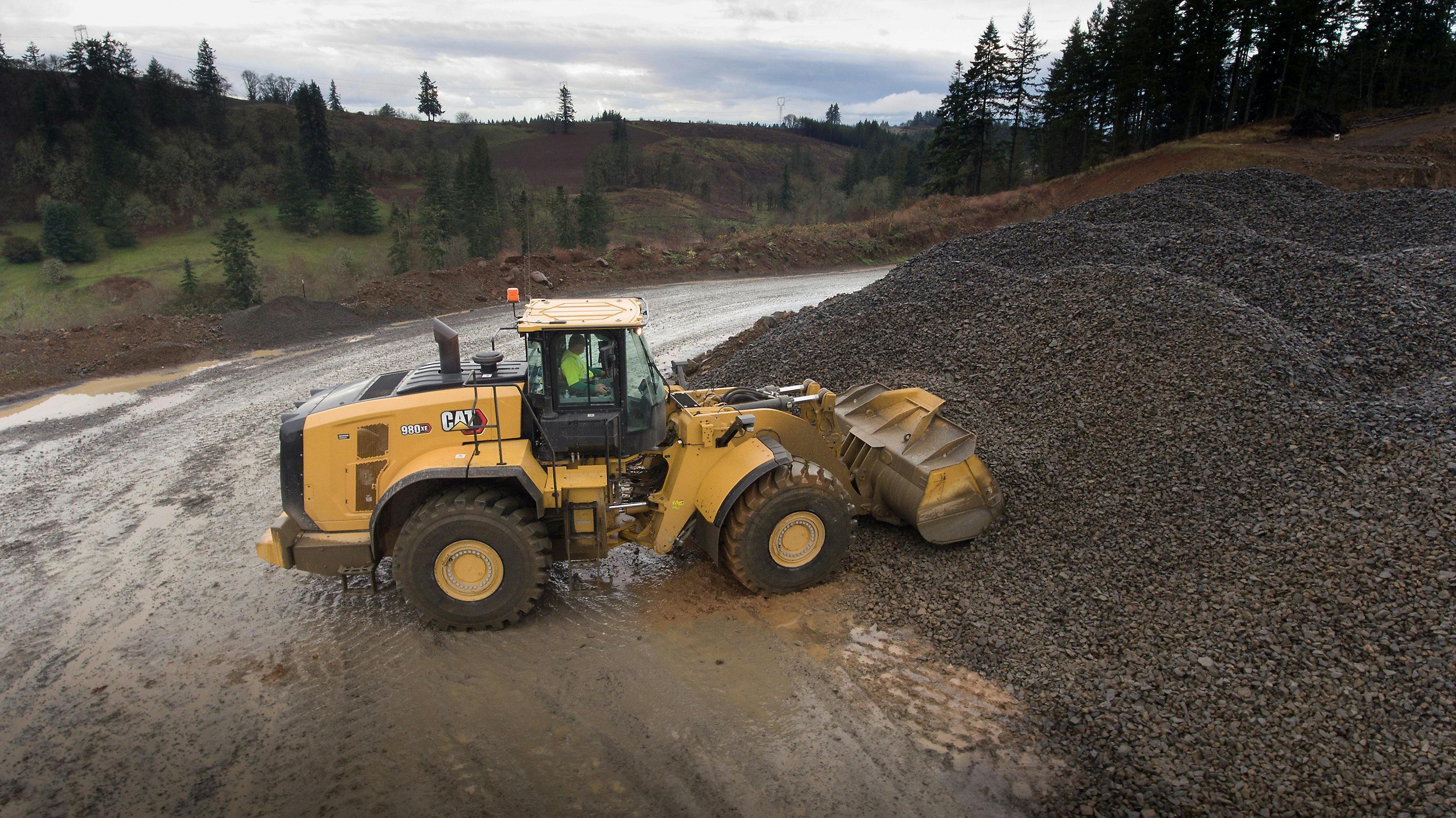 6a7663d46cb8ede752b4354d Caterpillar 980xe Wheel Loader 2024