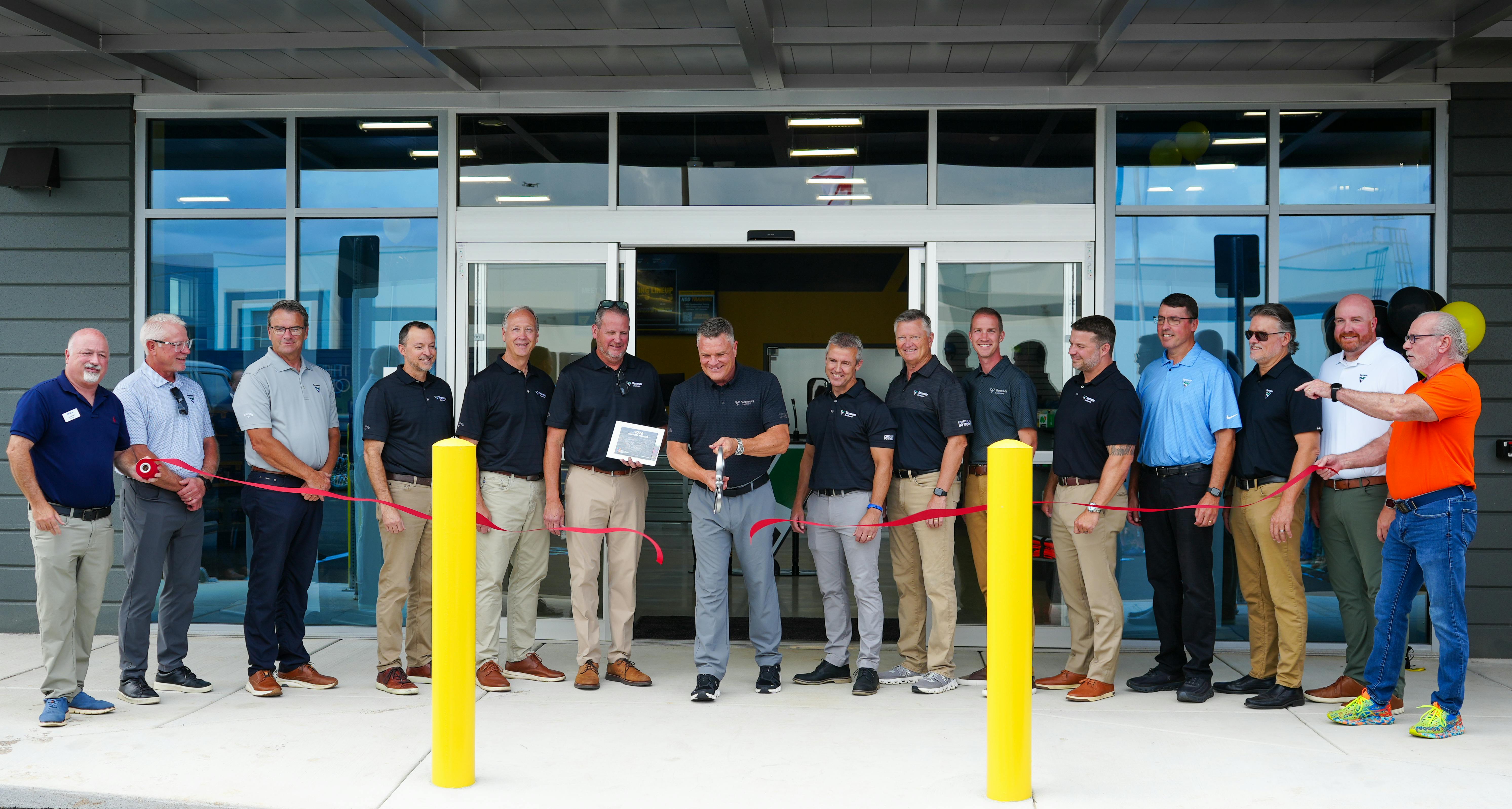vermeer_se_ribboncutting_826