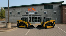 gehl_track_loaders_at_km_dealership_826