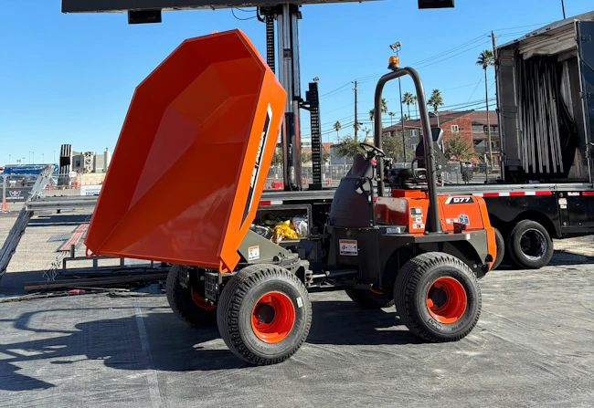 6aa175be58ddc6bf507d759a Jlg Ausa D77 Dumper At Woc 4 926