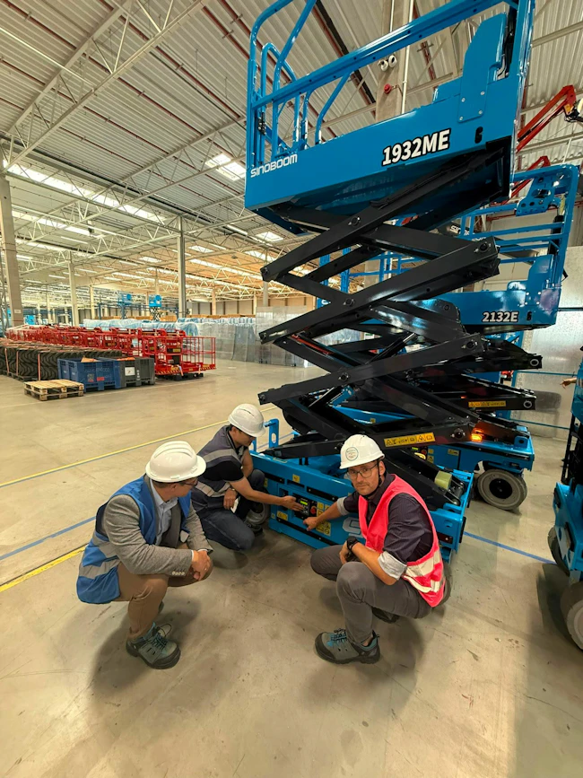 6aa6f595529938a75c6363d6 Sinoboom Poland Iso Discussion On The Shopfloor 20