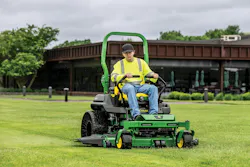 6aa9dfef8b8c9727dbdfdadf John Deere Z700 Ztrak Commercial Mowers 926
