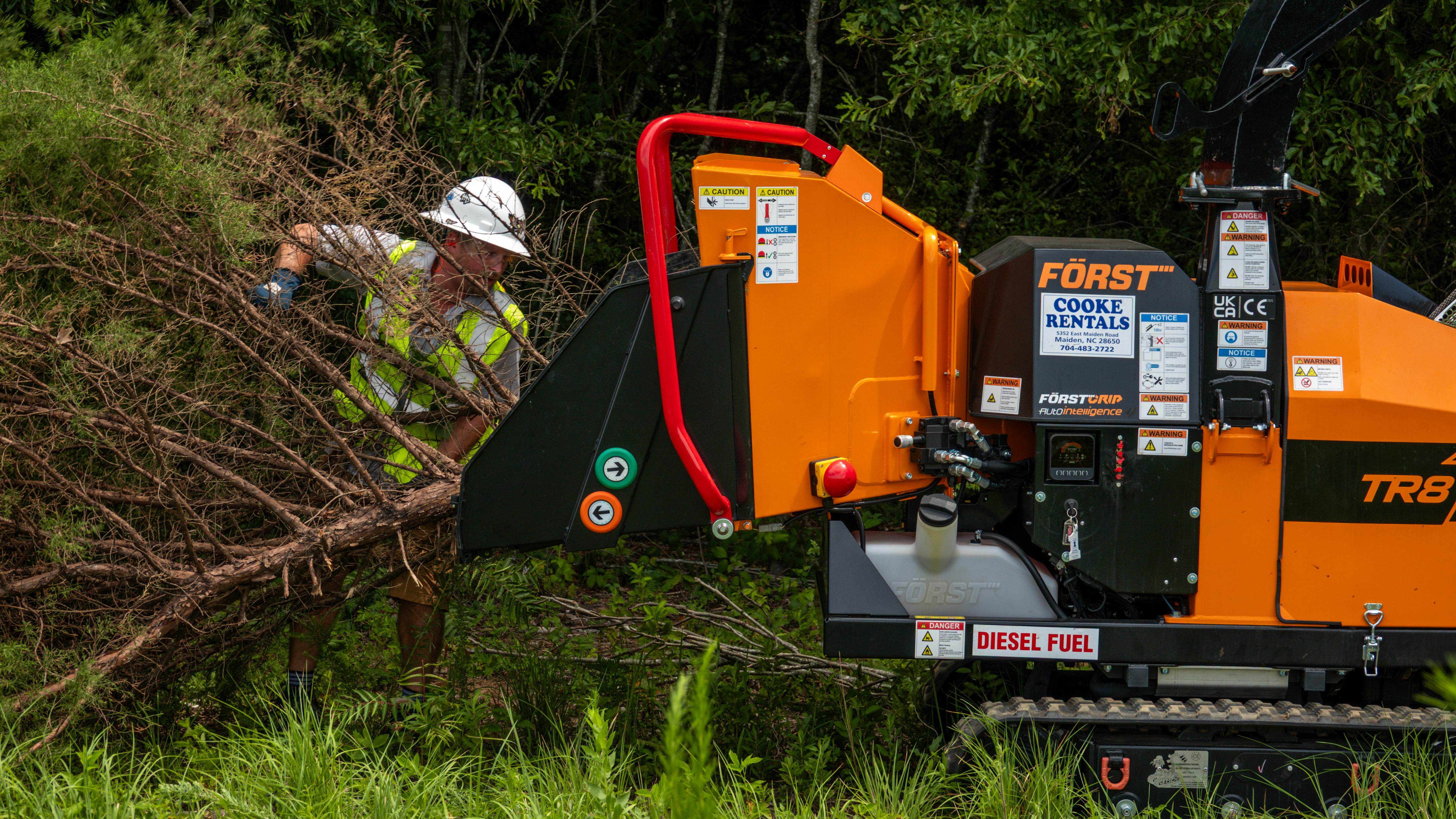 F&ouml;rst is expanding into U.S. markets with its line of 6-inch and 8-inch wood chippers.